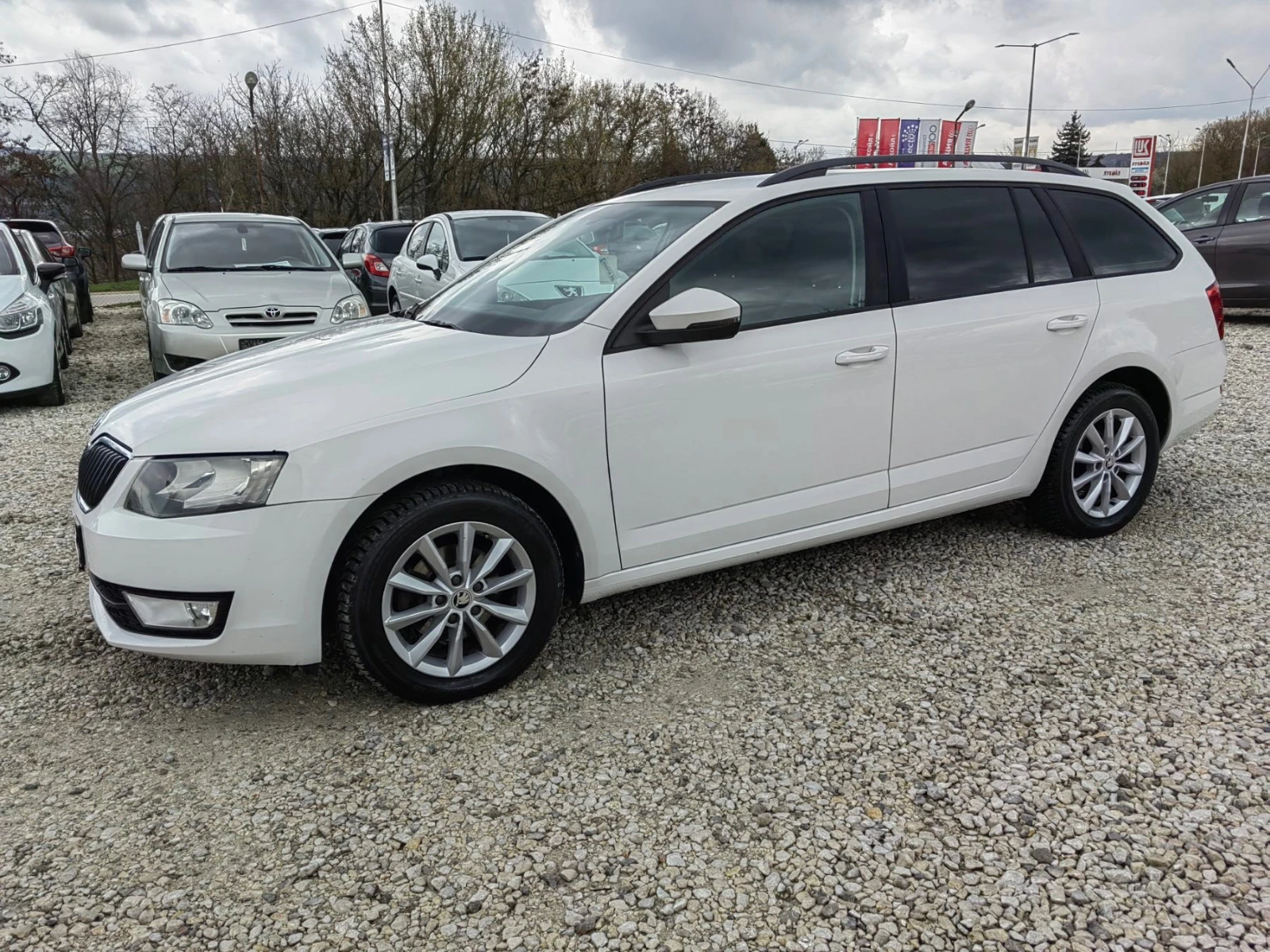 Skoda Octavia 1.6tdi 110k* DSG* Nova* UNIKAT*  - изображение 3