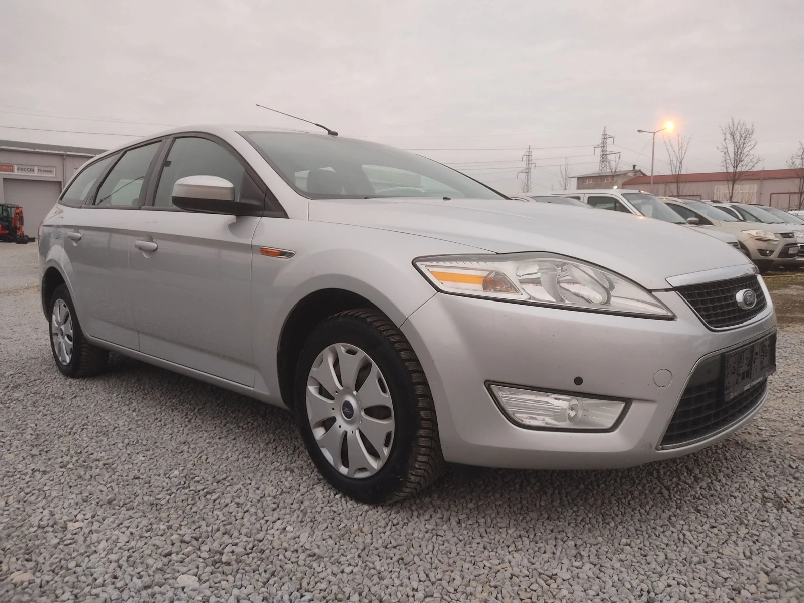 Ford Mondeo 2.0TDCi/6 СКОРОСТИ/140к.с./NAVi - изображение 5