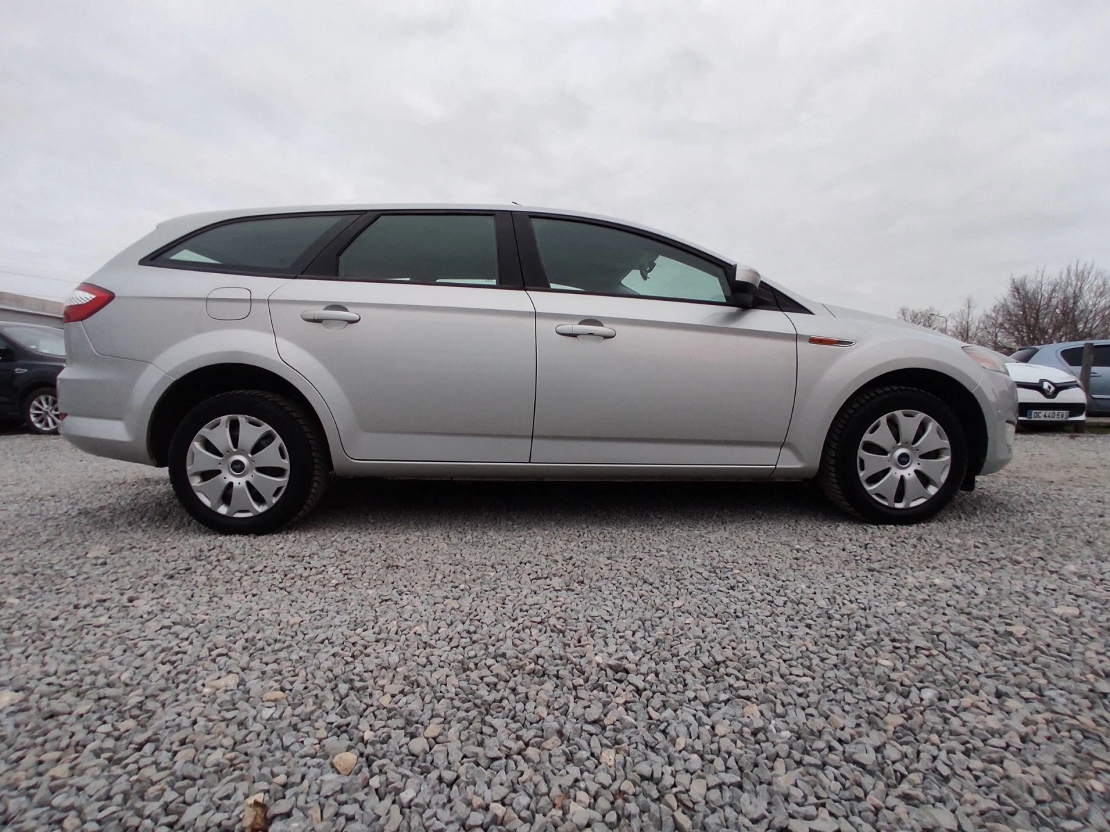 Ford Mondeo 2.0TDCi/6 СКОРОСТИ/140к.с./NAVi - изображение 4