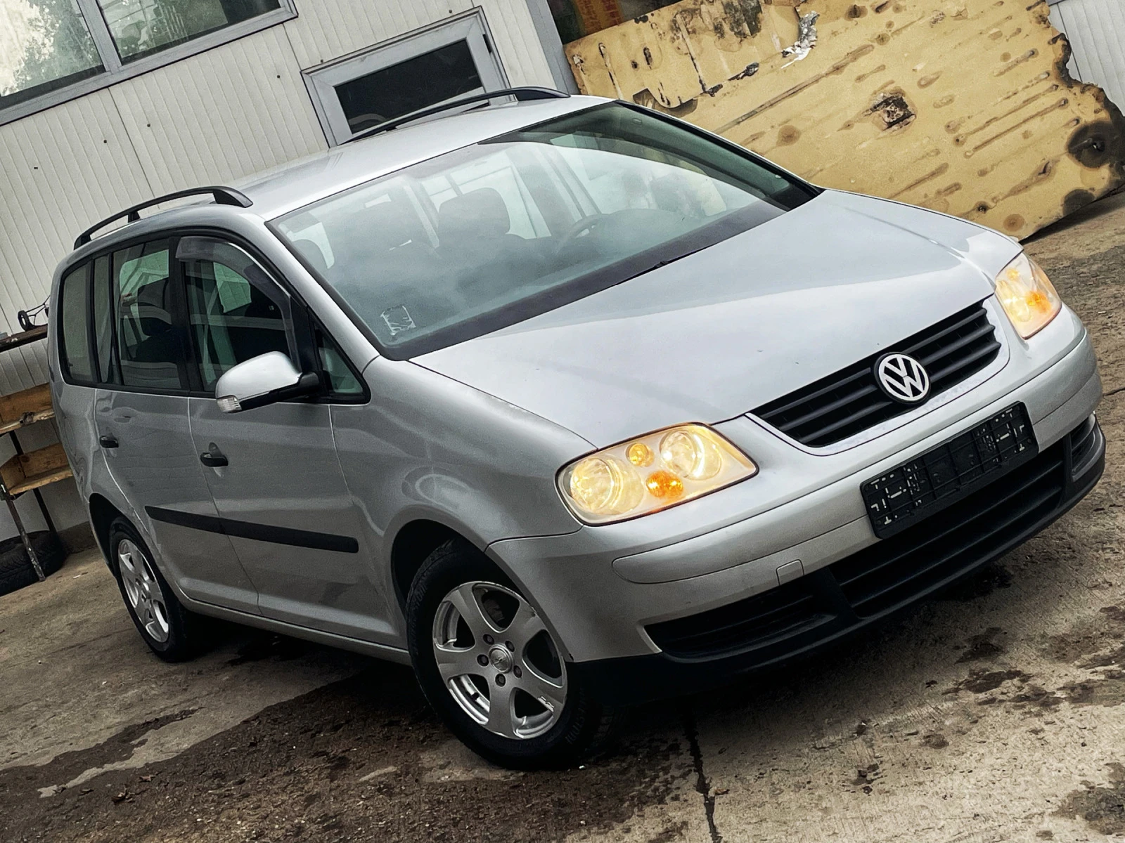 VW Touran 1.9TDI* ITALY - изображение 3