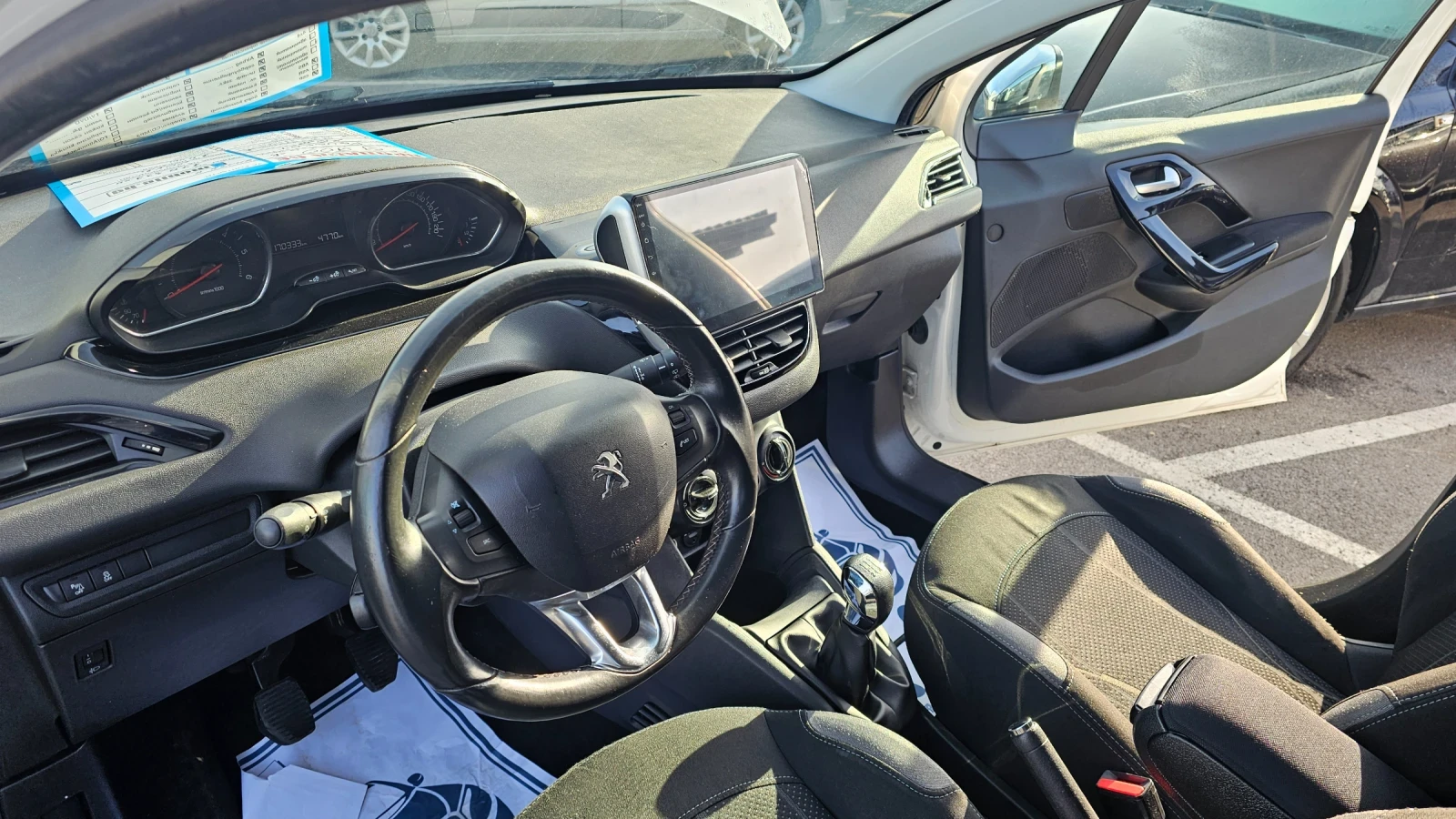 Peugeot 208 1.4xdi-NAVI - изображение 6