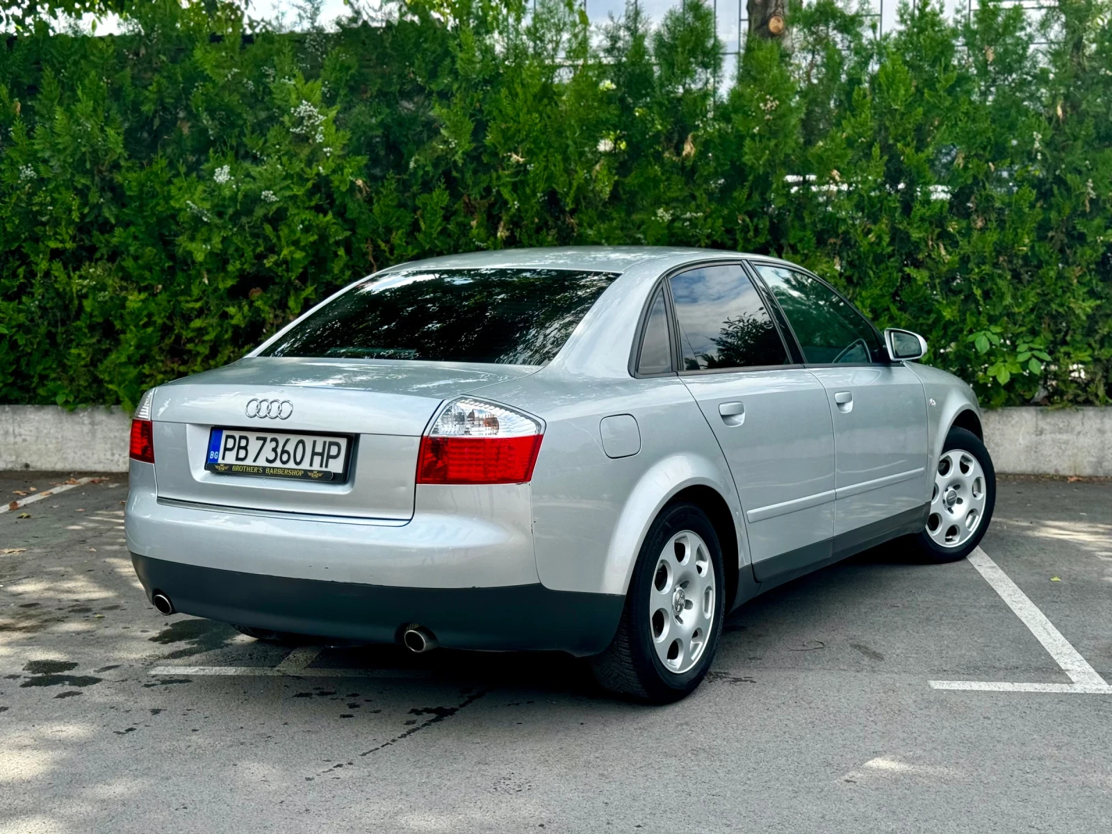 Audi A4 2.4 - изображение 6