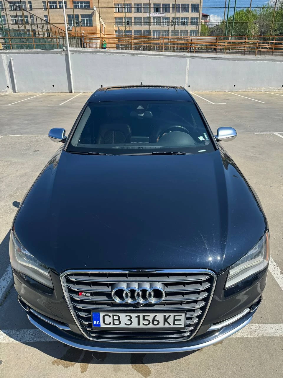 Audi S8 PLUS  - изображение 8