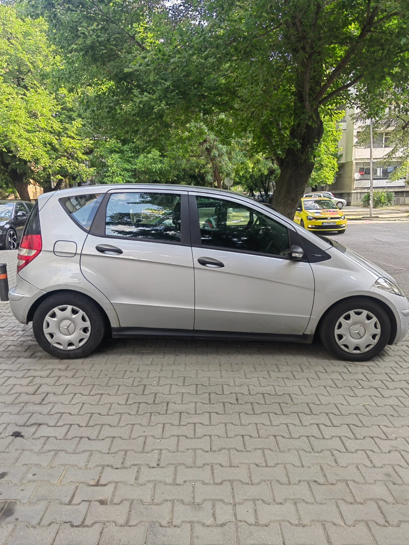 Mercedes-Benz A 180  - изображение 2