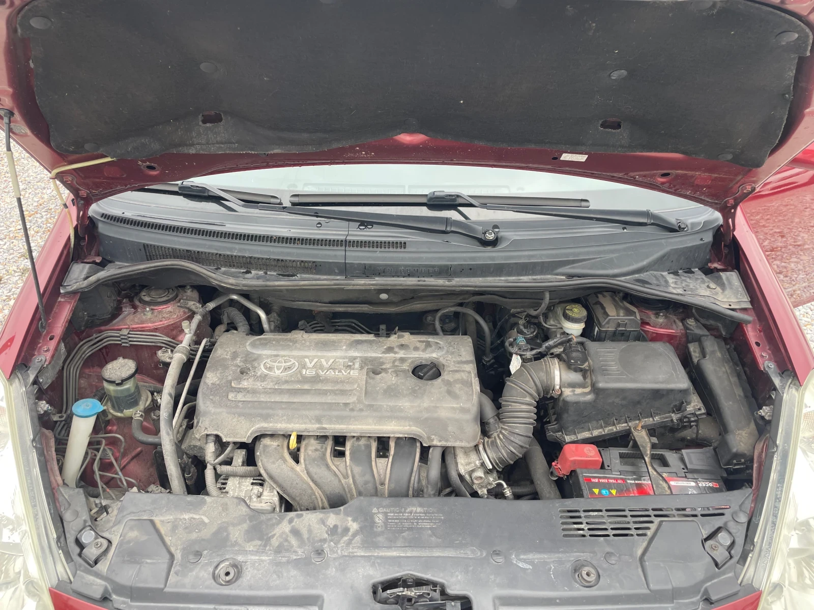 Toyota Corolla verso  - изображение 10