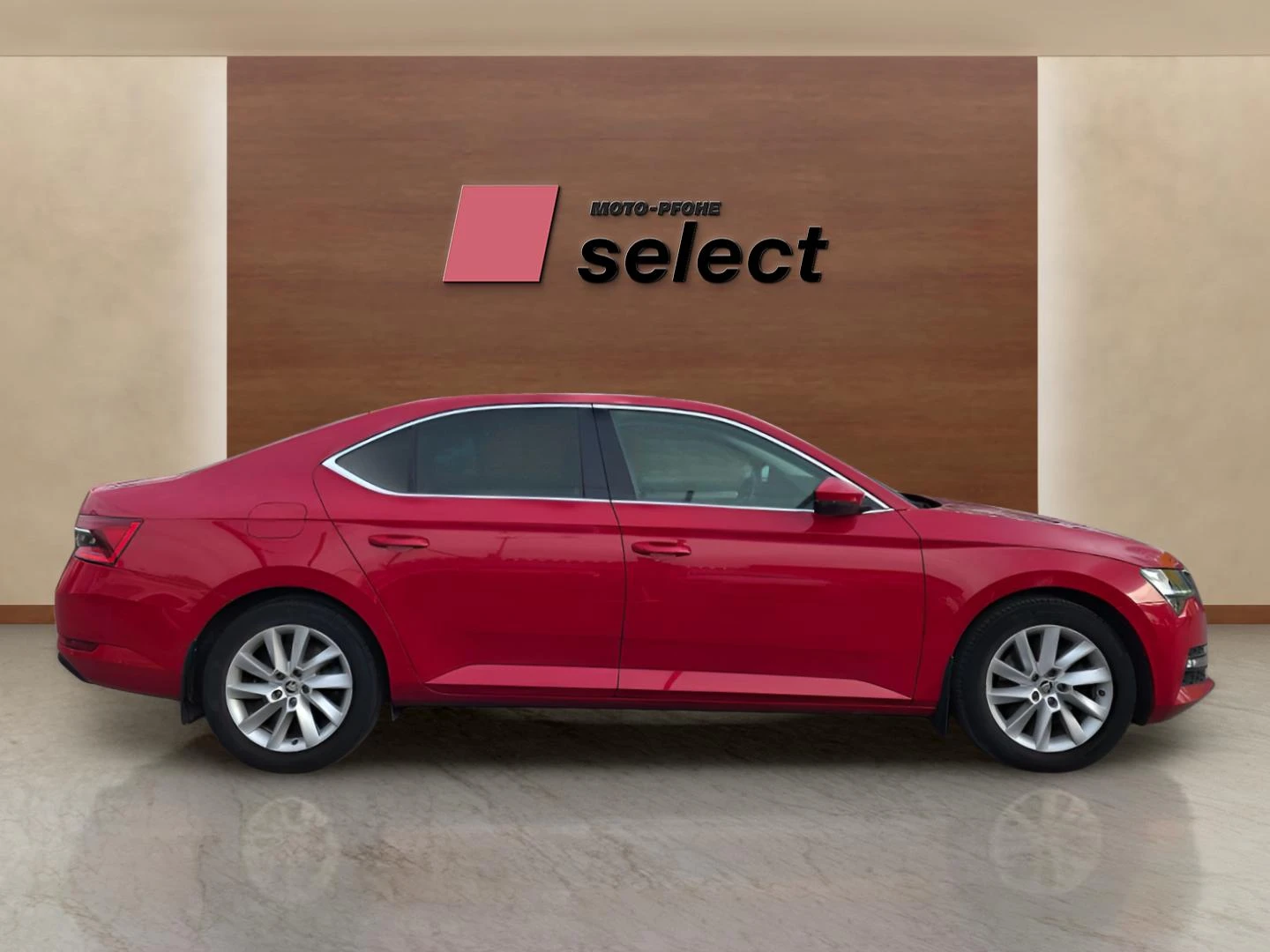 Skoda Superb 2.0 TDI - изображение 4