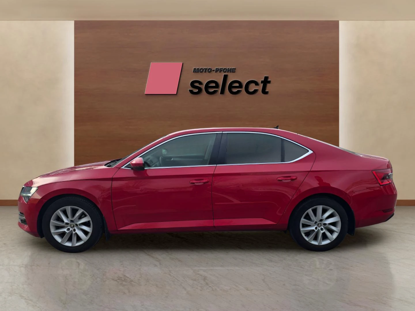 Skoda Superb 2.0 TDI - изображение 8