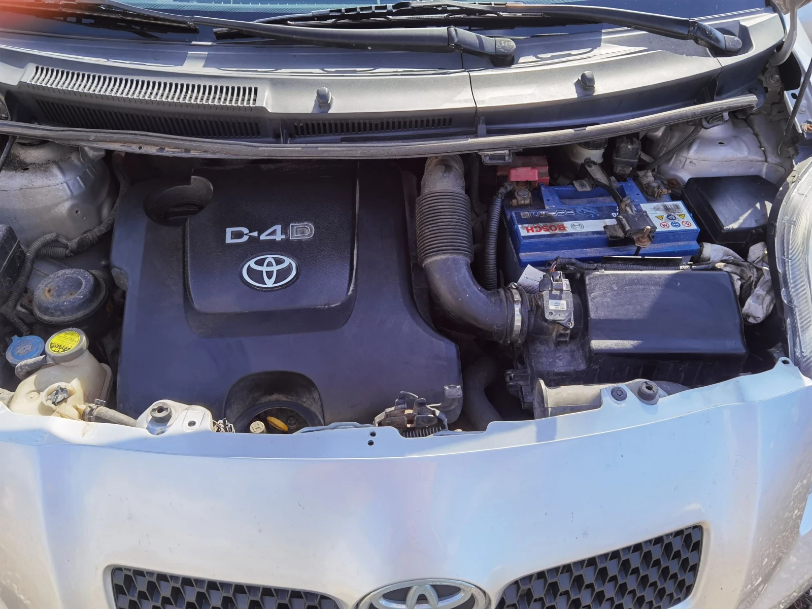 Toyota Yaris, снимка 10 - Автомобили и джипове - 53757051