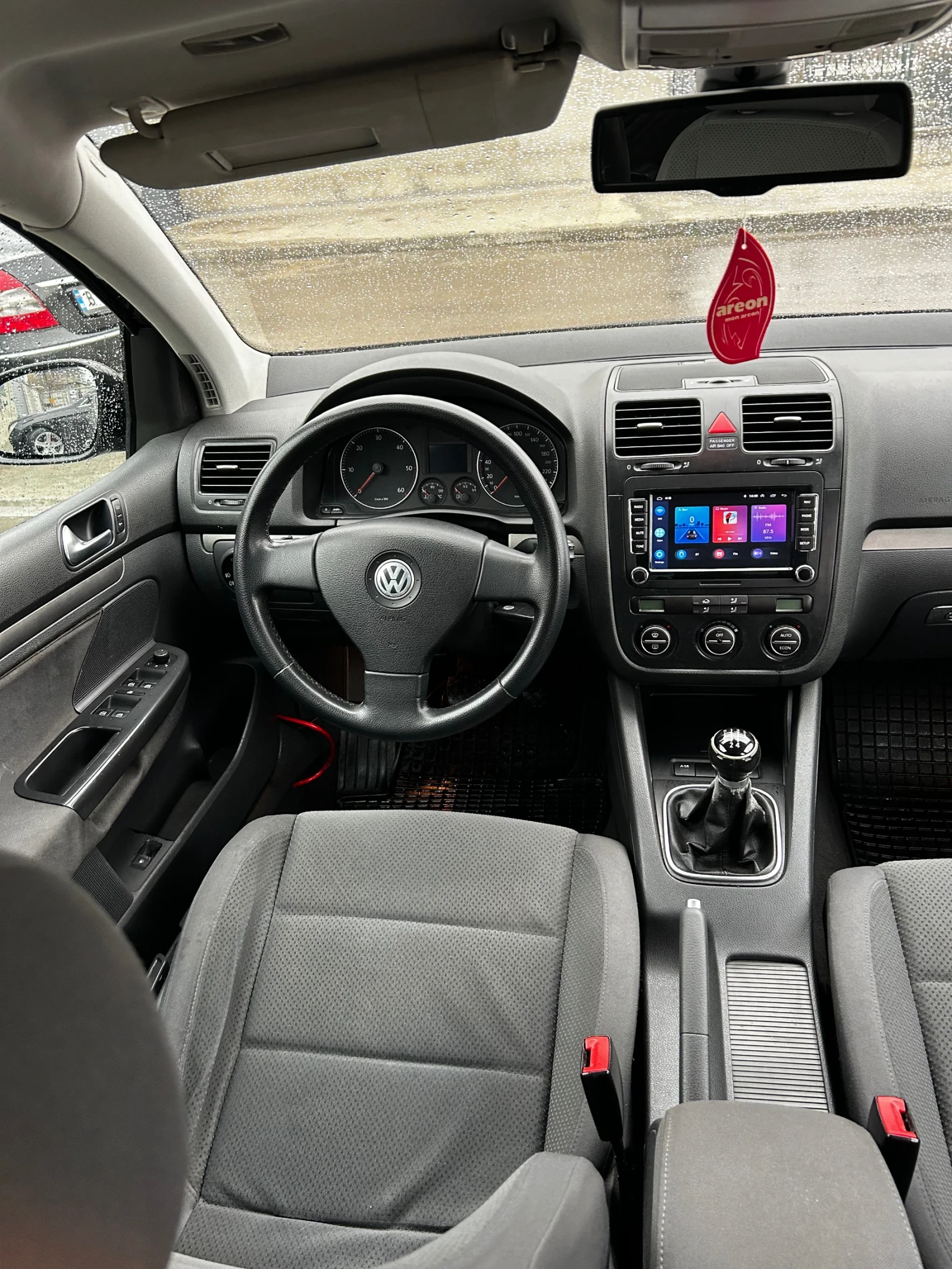 VW Golf 1.9, снимка 10 - Автомобили и джипове - 53927457