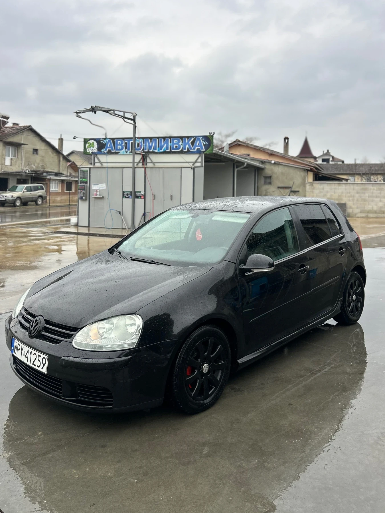 VW Golf 1.9, снимка 3 - Автомобили и джипове - 53927457