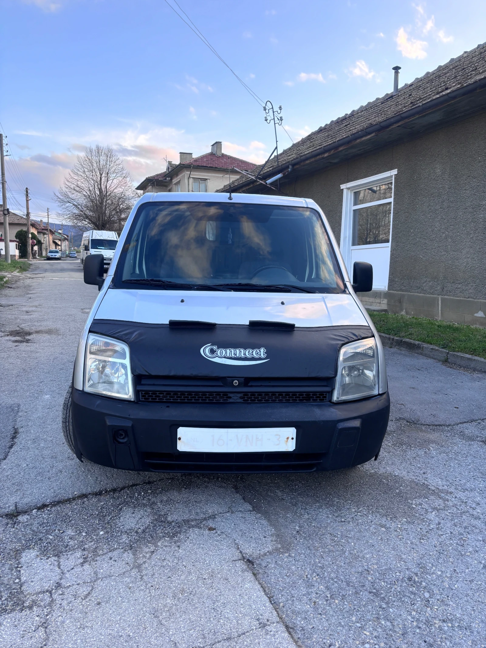 Ford Connect 90коня, Климатик, снимка 2 - Автомобили и джипове - 54061191
