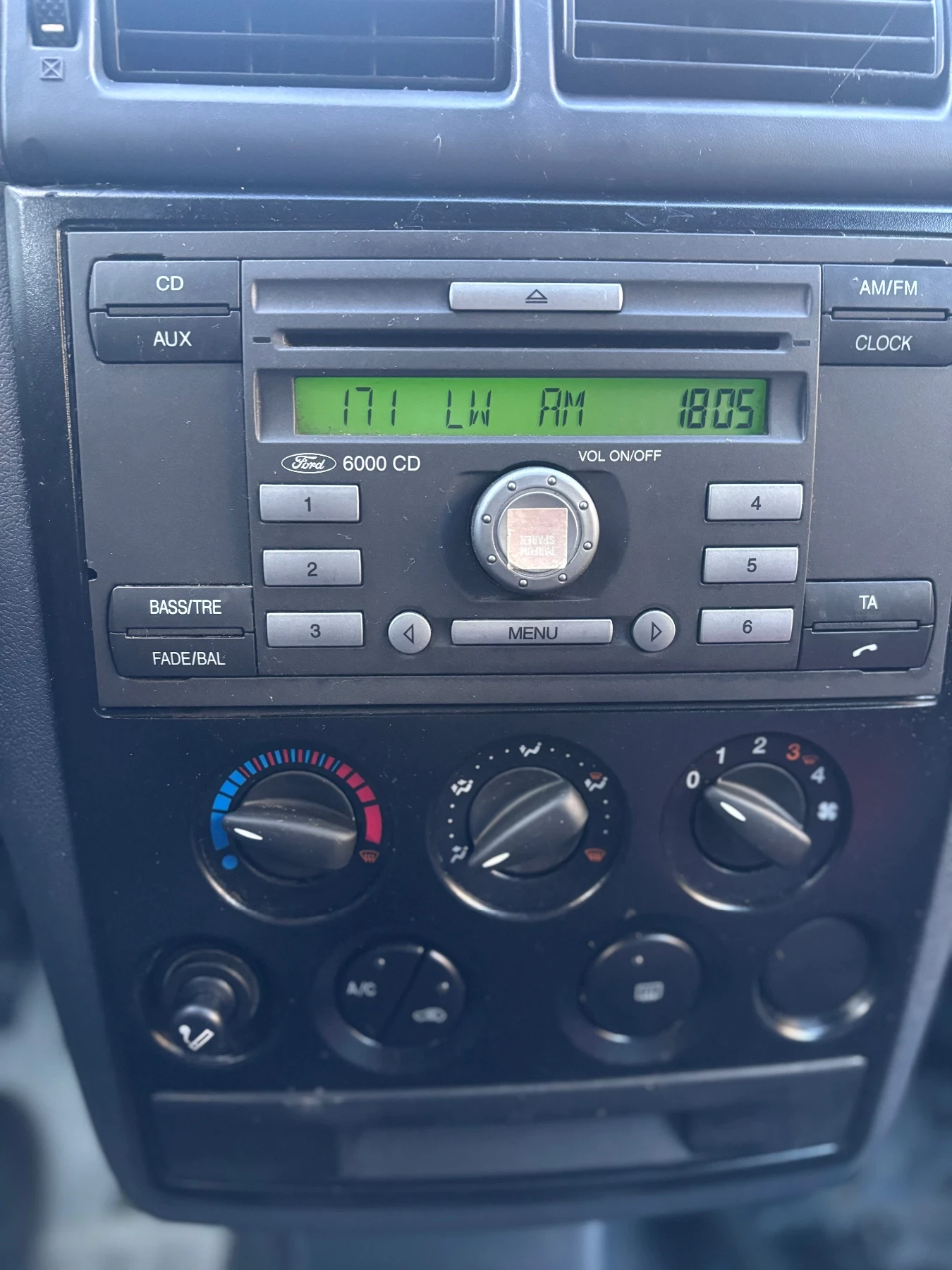 Ford Connect 90коня, Климатик, снимка 10 - Автомобили и джипове - 54061191