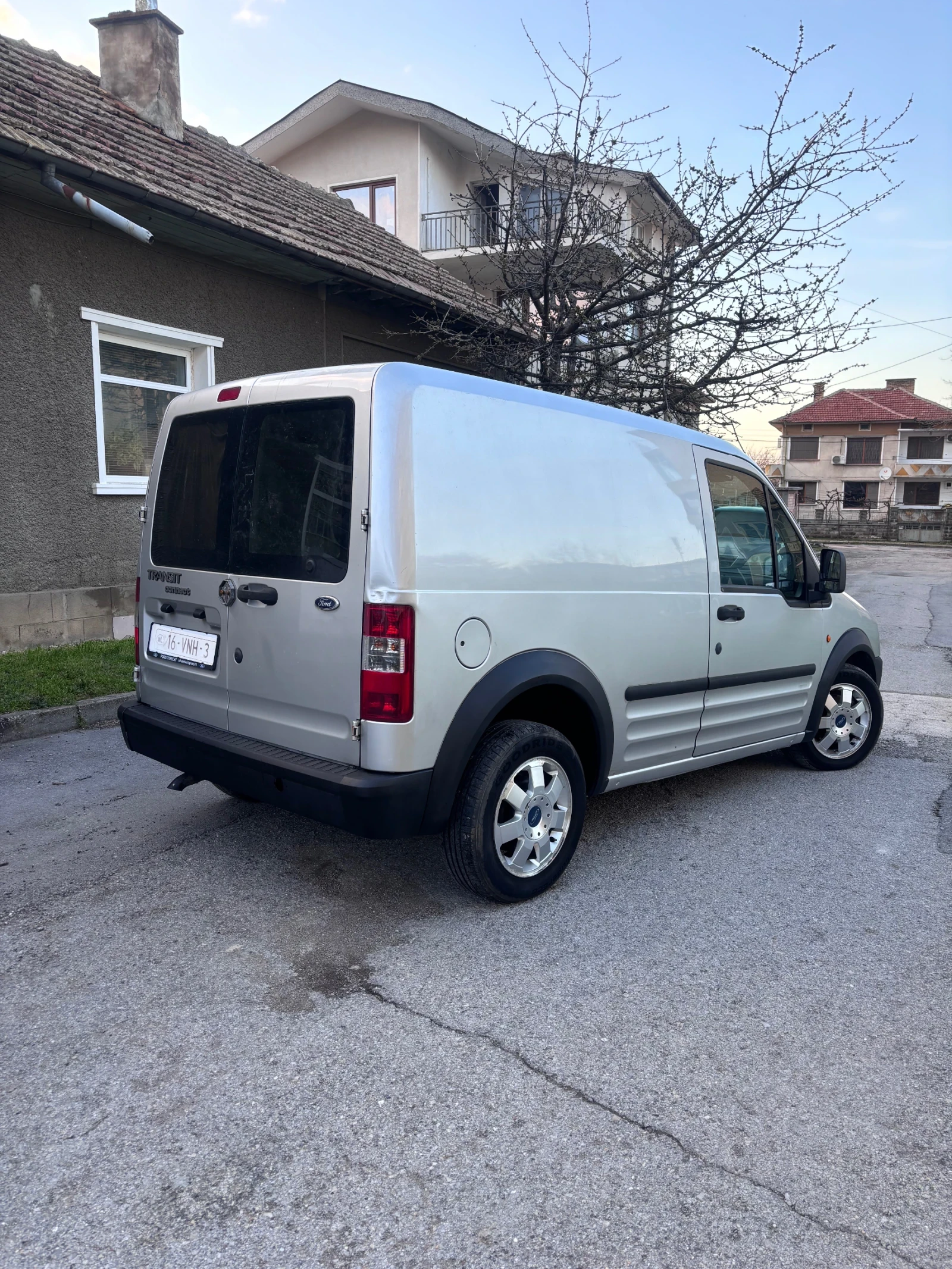 Ford Connect 90коня, Климатик, снимка 5 - Автомобили и джипове - 54061191