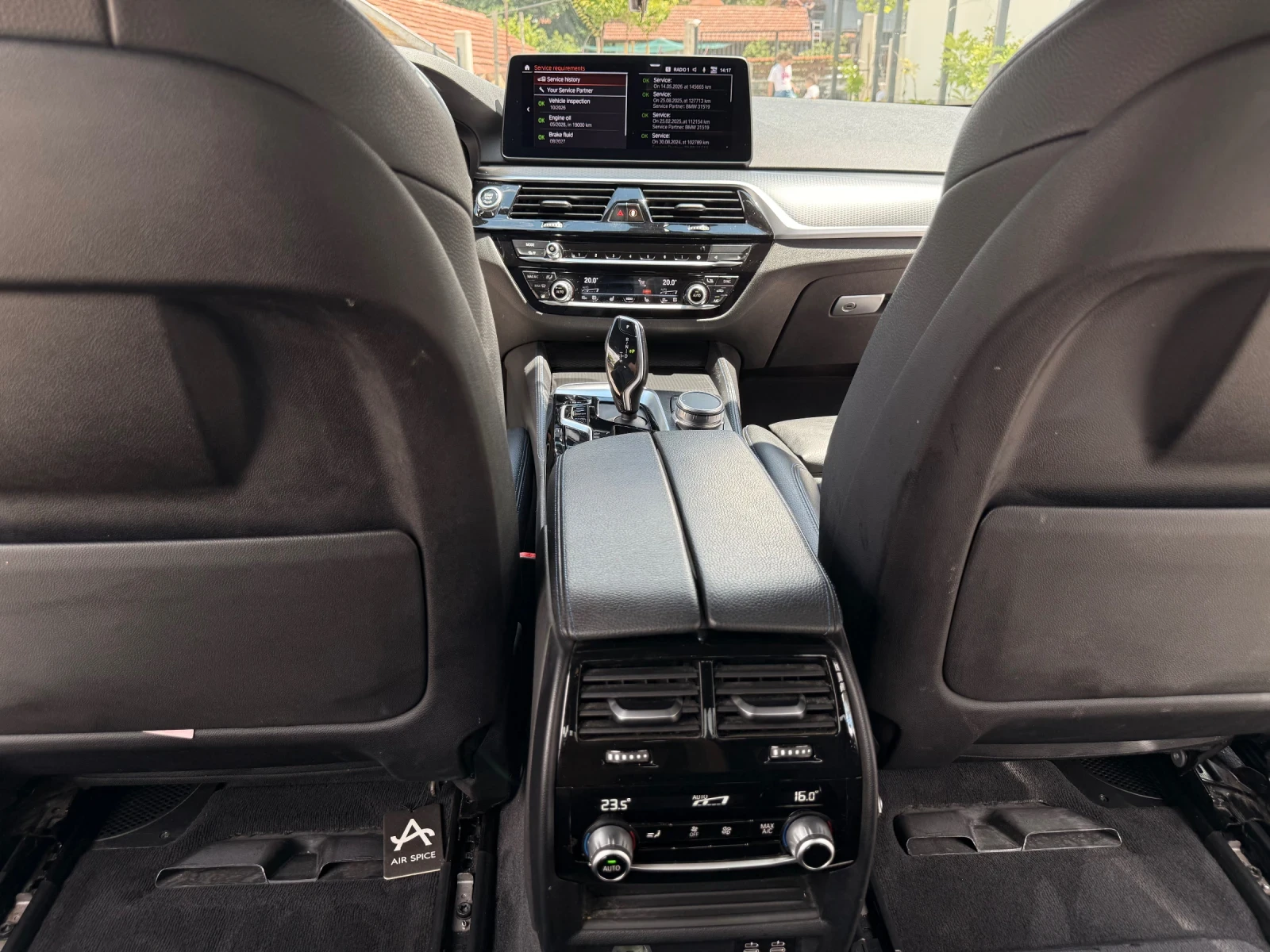 BMW 530 xDrive, снимка 13 - Автомобили и джипове - 54089584