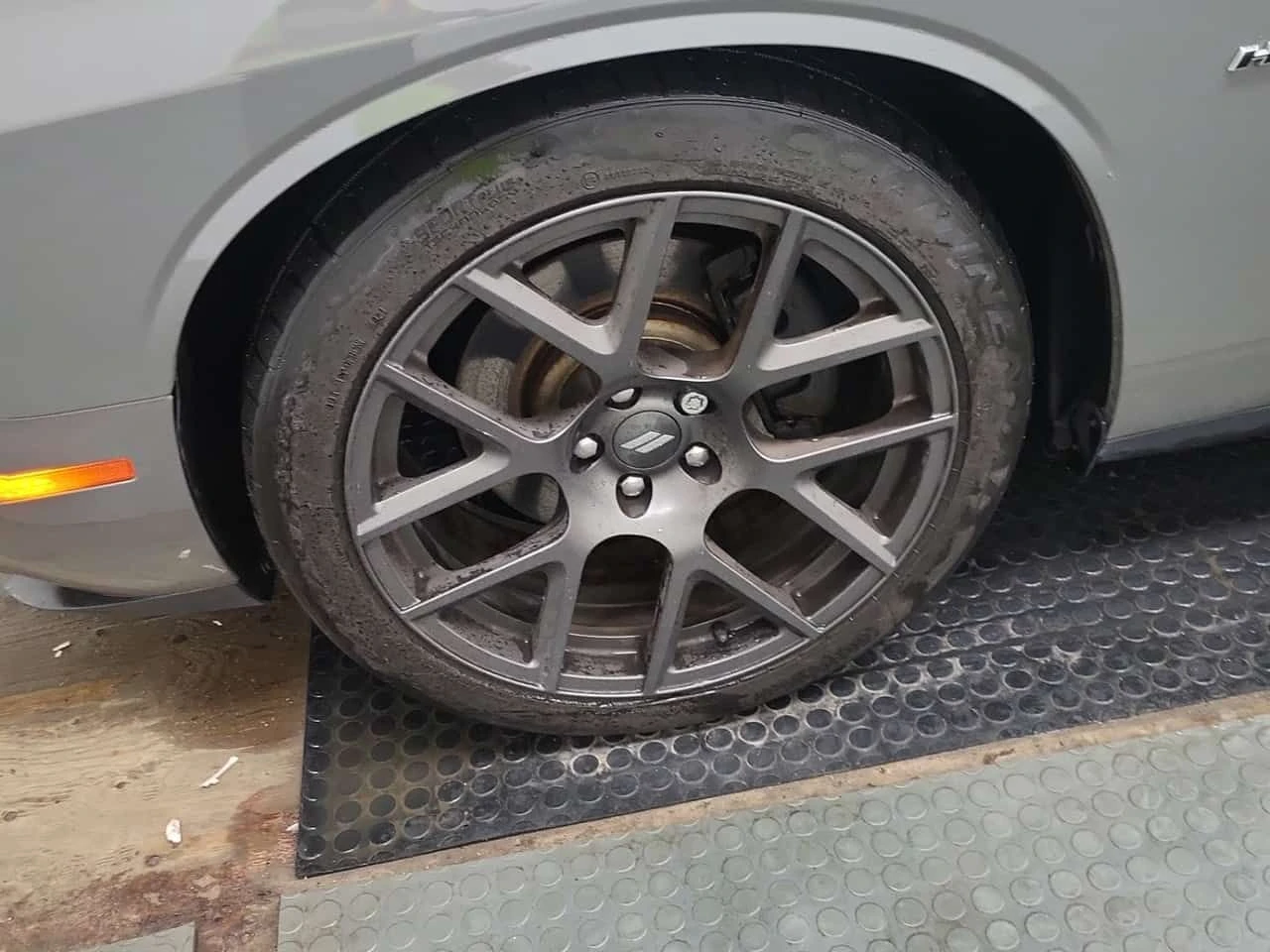 Dodge Challenger R/T SHAKER| PANO| ОБДУХВАНЕ| 2 КЛЮЧА| CARFAX| , снимка 6 - Автомобили и джипове - 54235725