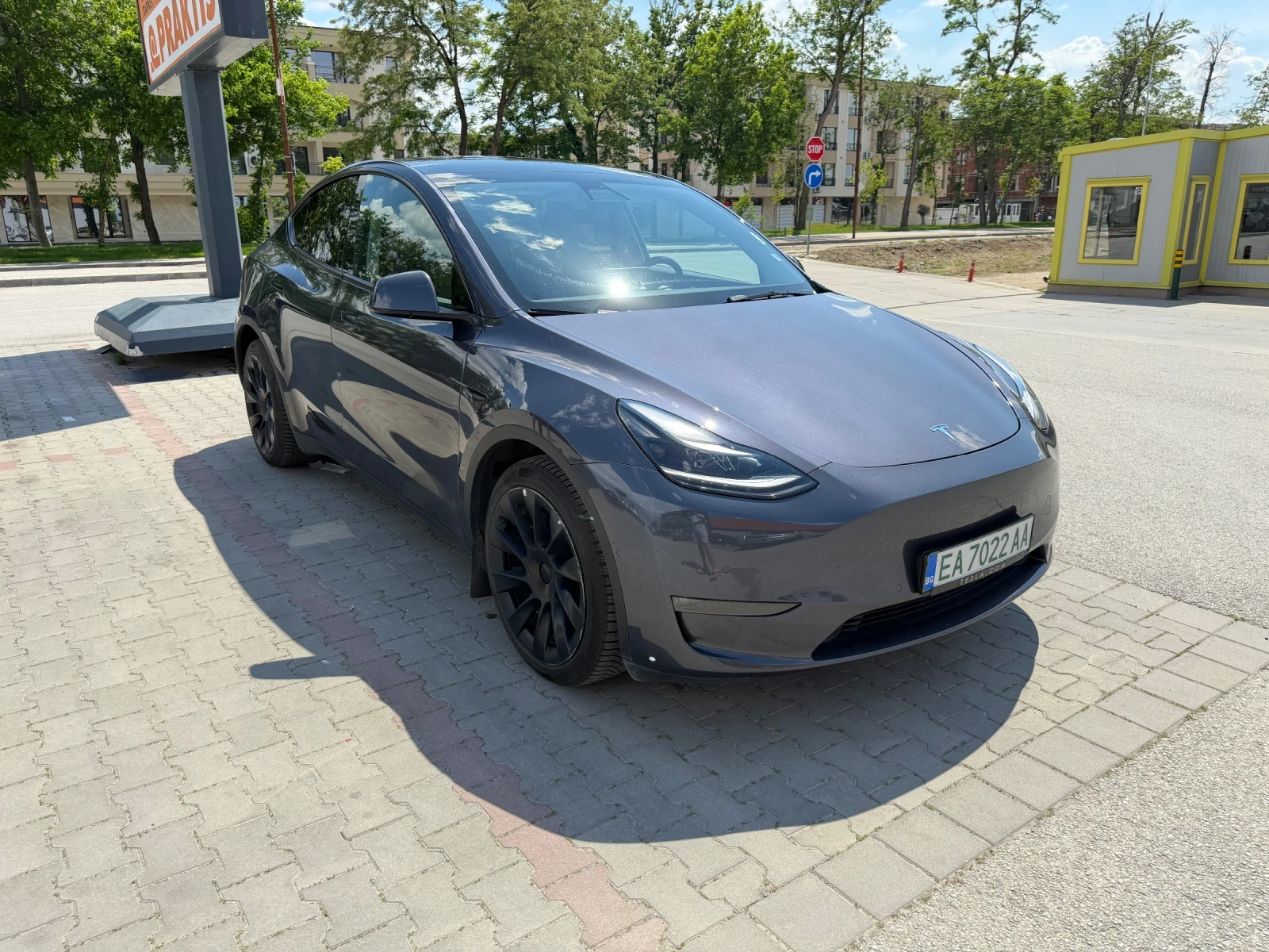 Tesla Model Y, снимка 3 - Автомобили и джипове - 54761090