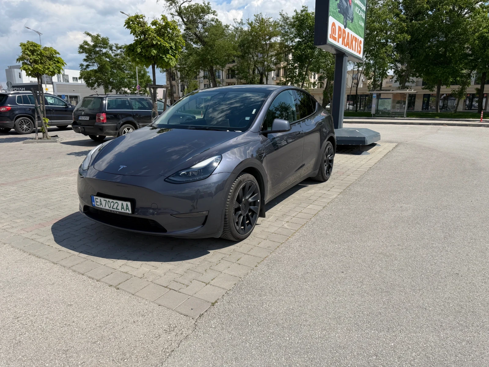 Tesla Model Y