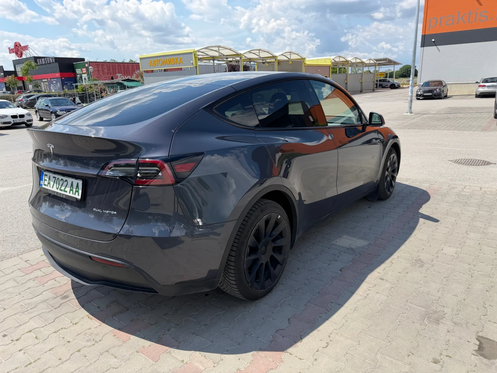 Tesla Model Y, снимка 4 - Автомобили и джипове - 54761090