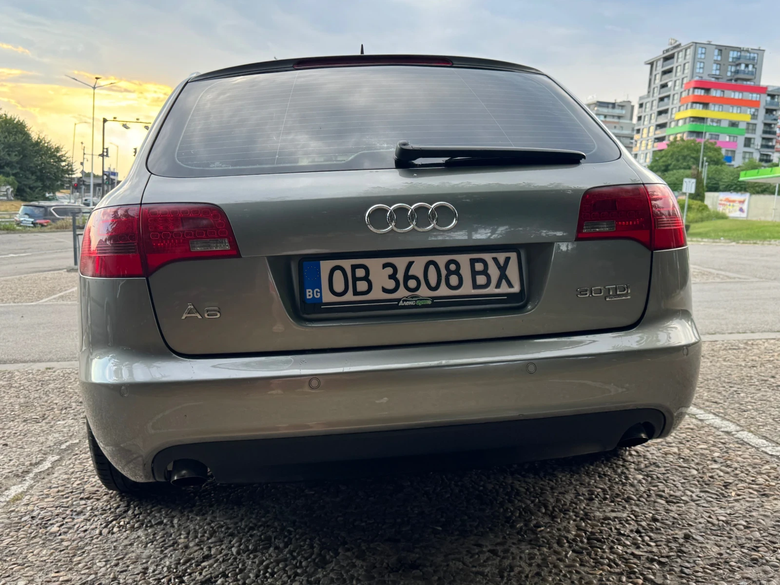 Audi A6 3.0 TDI/Quattro/Кожа, снимка 10 - Автомобили и джипове - 55253165