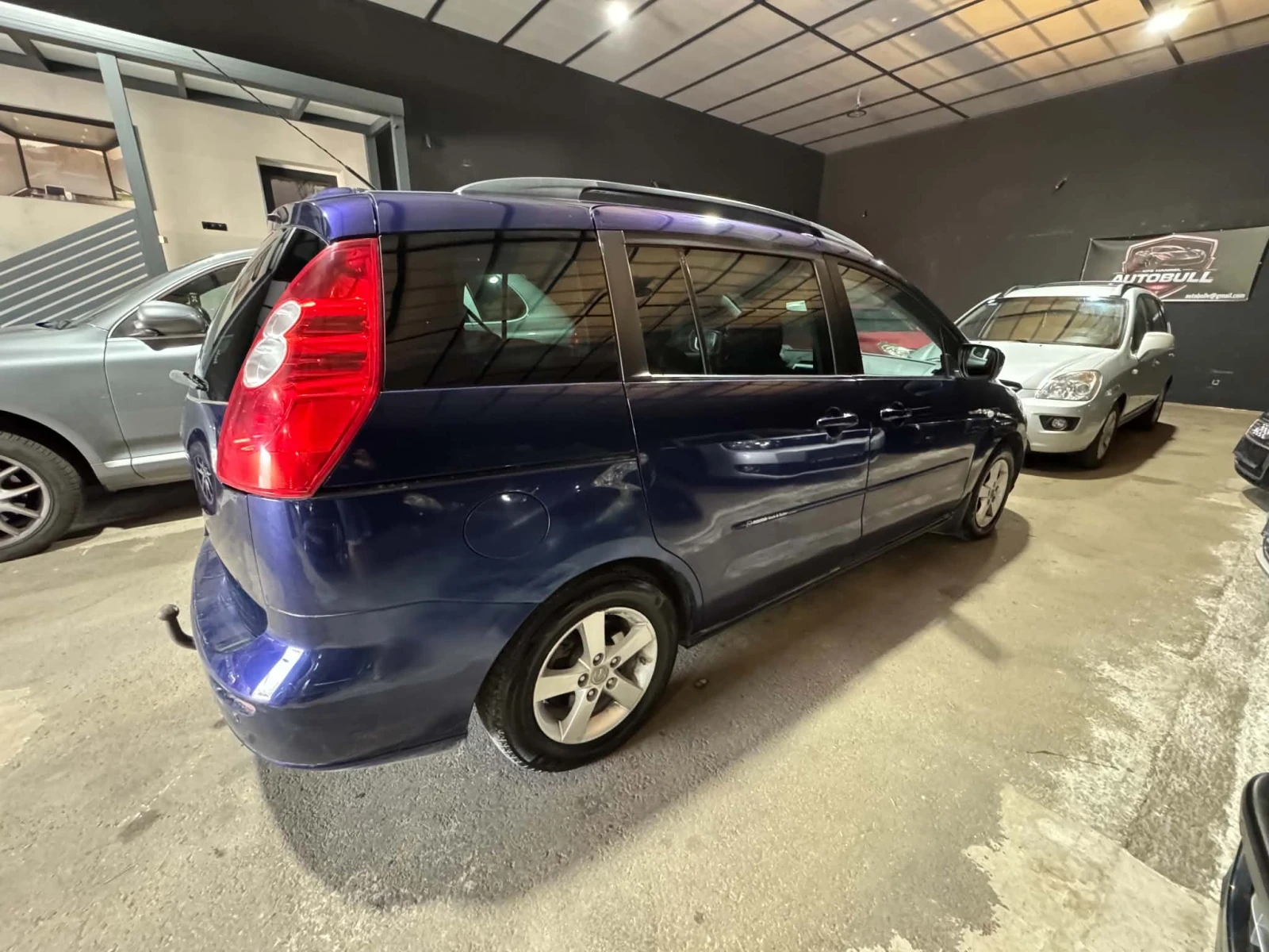 Mazda 5, снимка 14 - Автомобили и джипове - 55569843