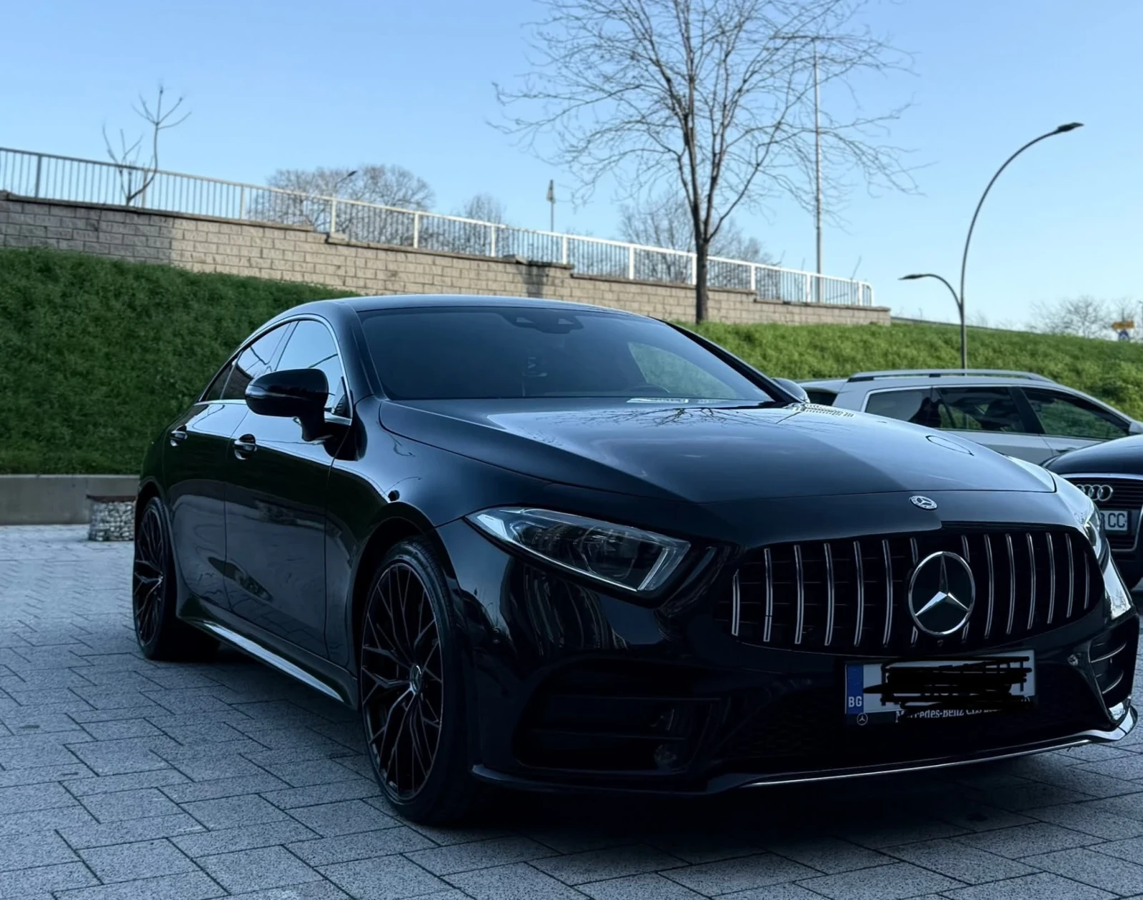 Mercedes-Benz 350 350