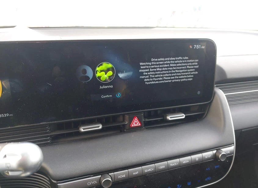 Hyundai Ioniq 5 2025 HYUNDAI IONIQ 5 LIMITED, снимка 12 - Автомобили и джипове - 55752275