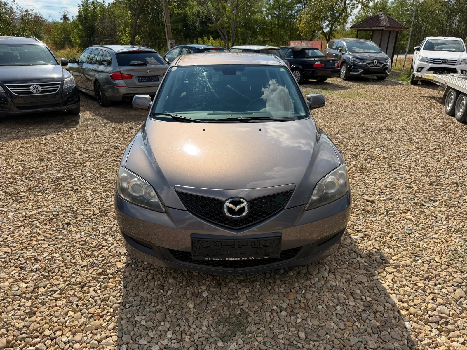 Mazda 3 1.6 Бензин 105 коня климатик Работещ , снимка 2 - Автомобили и джипове - 56245721