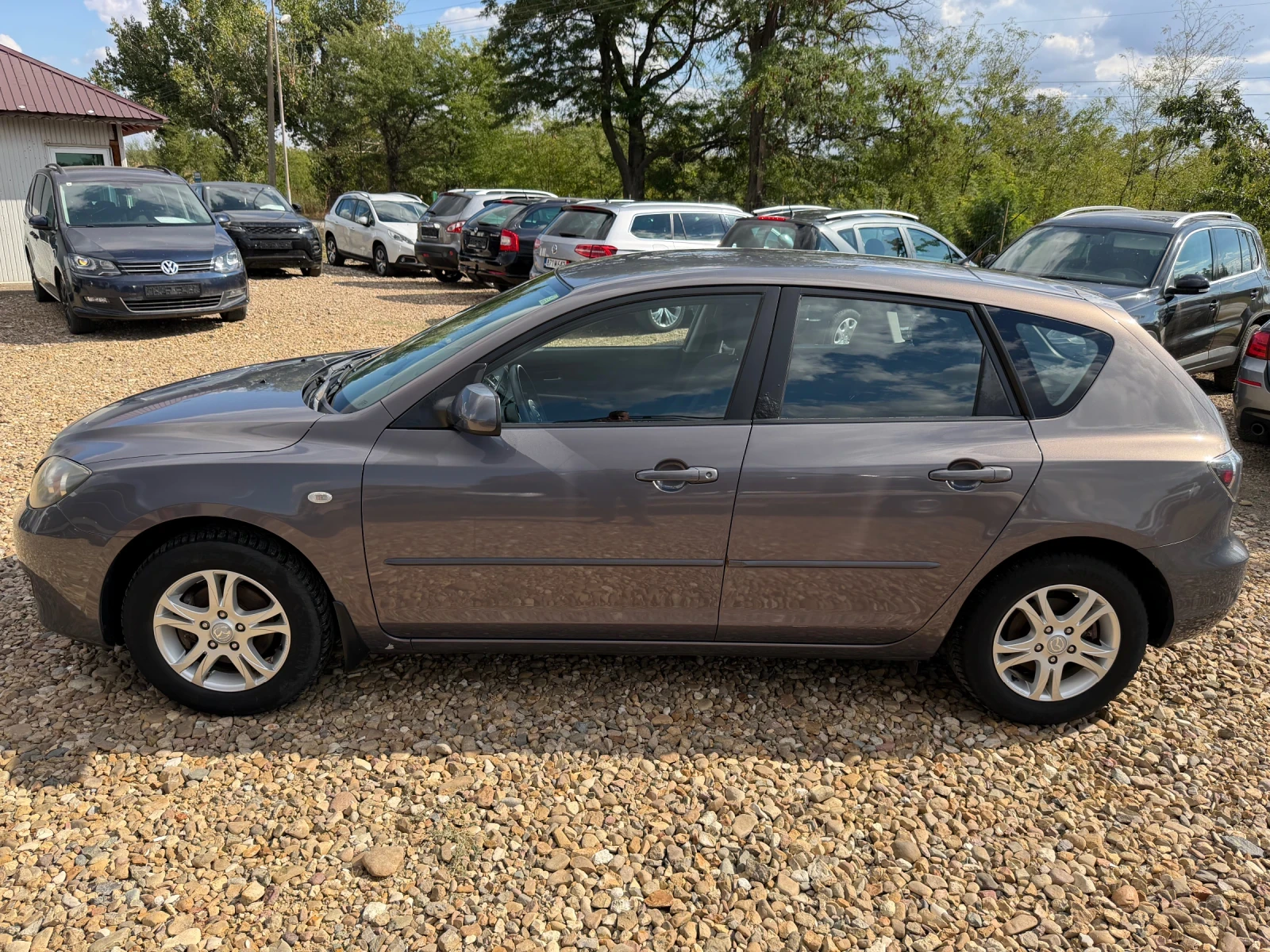 Mazda 3 1.6 Бензин 105 коня климатик Работещ , снимка 7 - Автомобили и джипове - 56245721