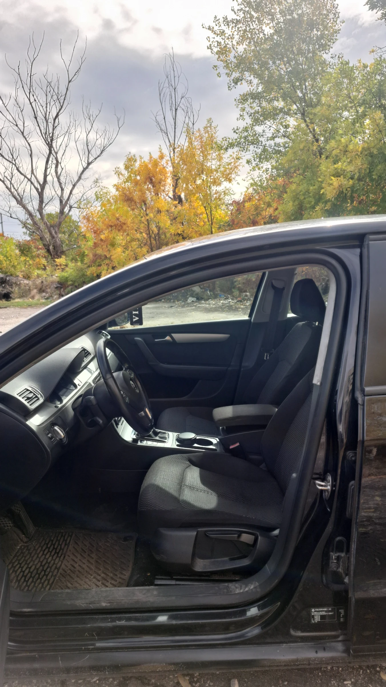 VW Passat, снимка 4 - Автомобили и джипове - 56496491