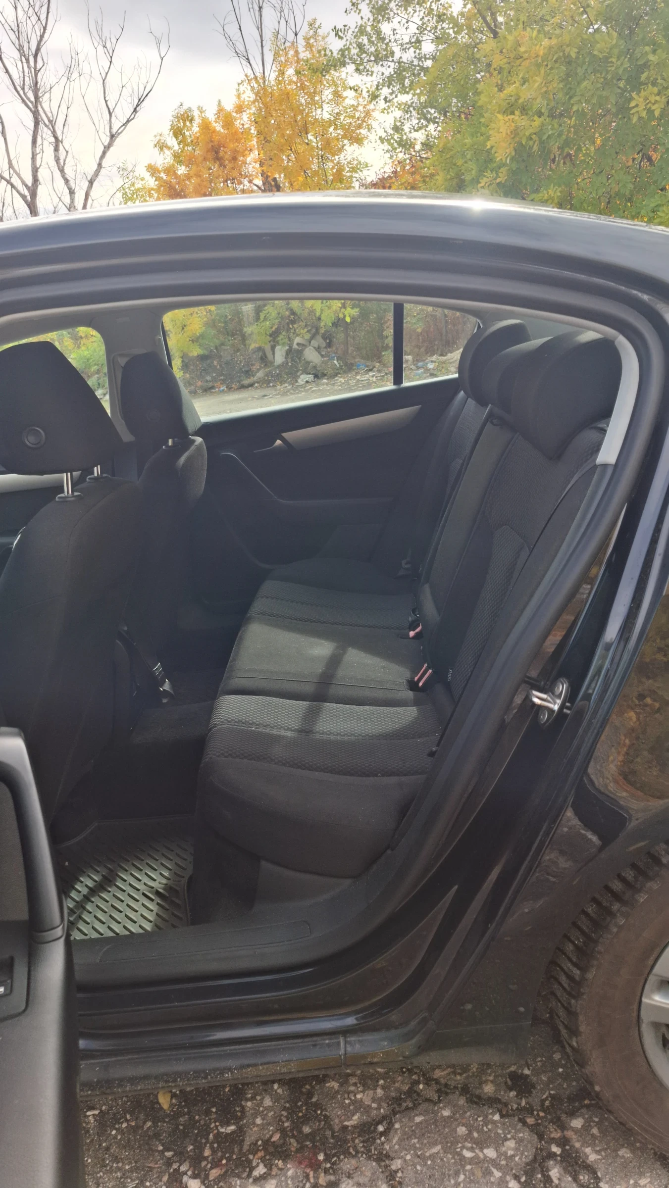 VW Passat, снимка 7 - Автомобили и джипове - 56496491