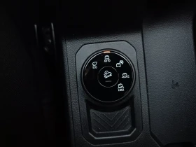 Dacia Duster TCe 130 4WD, снимка 11