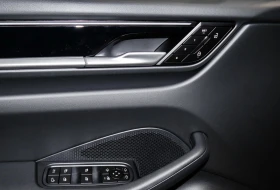 Обява за продажба на Porsche Macan ELECTRIC/NEW MODEL/BOSE/PANO/MATRIX/CAMERA/ ~ 172 776 лв. - изображение 7