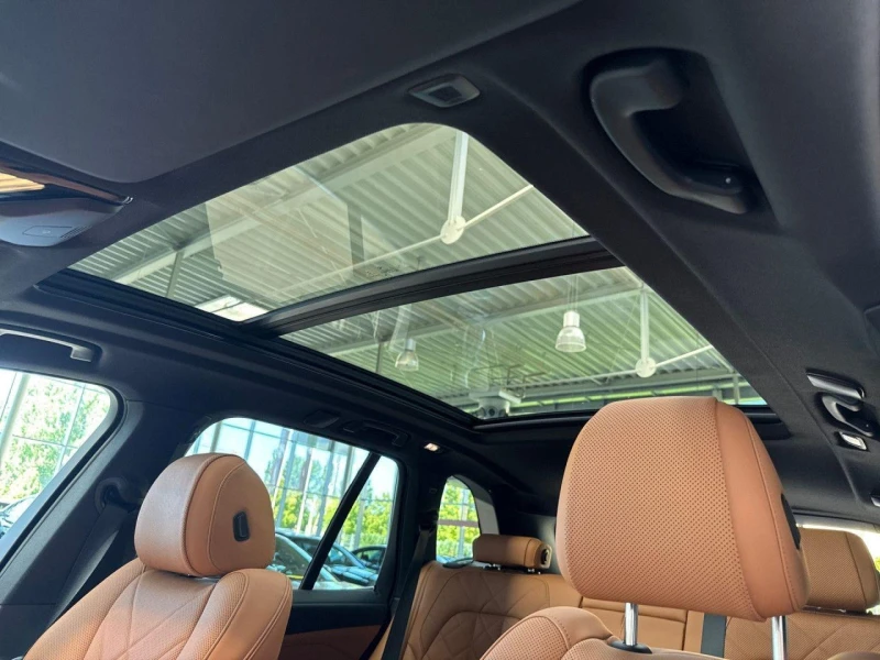 BMW X5 3.0D* xDrive* M-SPORT* AIR* DISTR* PANO* 360 CAM* , снимка 7 - Автомобили и джипове - 50972885