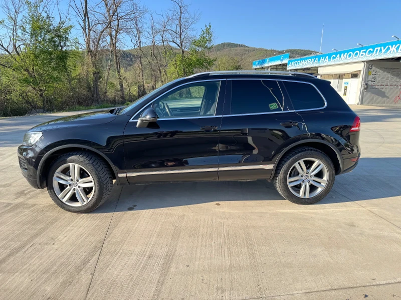 VW Touareg 3.0TDI, снимка 3 - Автомобили и джипове - 51731482