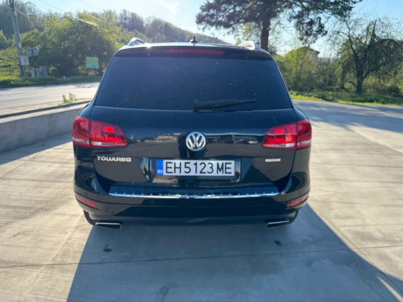 VW Touareg 3.0TDI, снимка 5 - Автомобили и джипове - 51731482