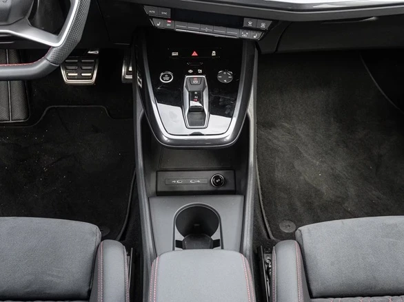 Audi Q4 e-Tron Sportback 45 Quattro = S-line = �������� | Mobile.bg � ����������� 9