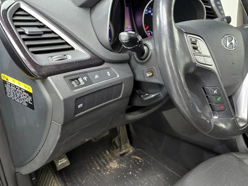 Hyundai Santa fe 2.0, снимка 15 - Автомобили и джипове - 54872248