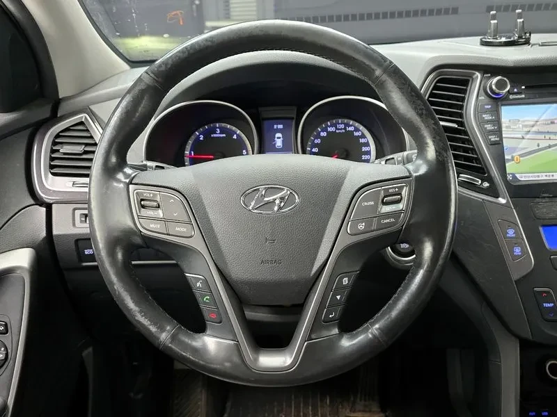 Hyundai Santa fe 2.0, снимка 13 - Автомобили и джипове - 54872248