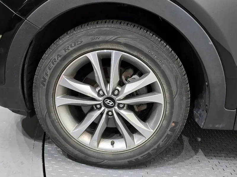 Hyundai Santa fe 2.0, снимка 5 - Автомобили и джипове - 54872248