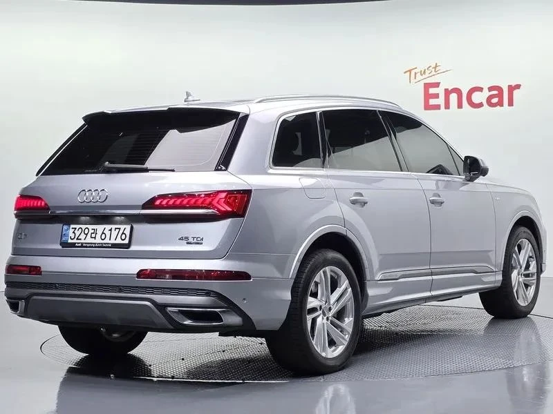 Audi Q7, снимка 2 - Автомобили и джипове - 56689814