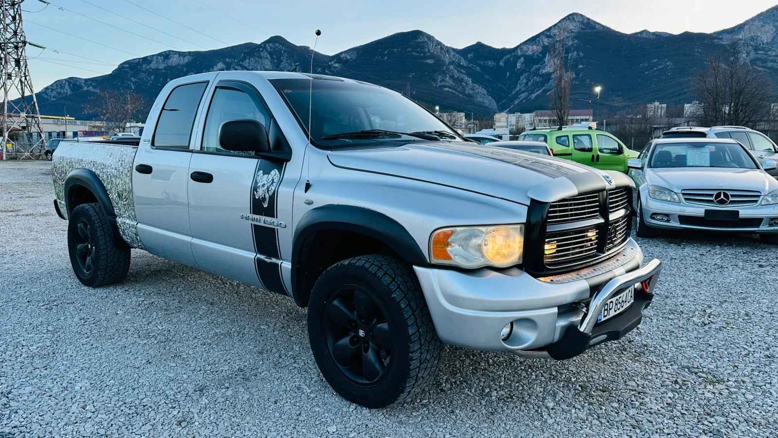 Dodge RAM 1500 5.9i-V8 4х4-газ - изображение 2