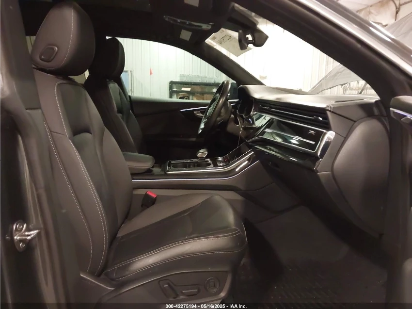 Audi Q8 55 TFSI S-LINE PRESTIGE - изображение 7