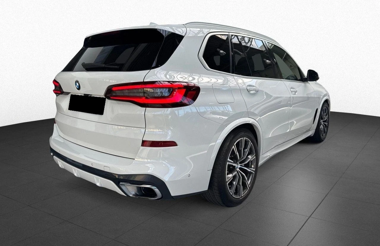 BMW X5 3.0D* xDrive* M-SPORT* AIR* DISTR* PANO* 360 CAM*  - изображение 3