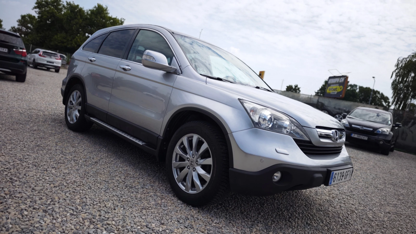 Honda Cr-v AEROPAKET/EXECUTIVE/РОЛБАР/СТЕПЕНКИ/NAV/DVD/KAM - изображение 6