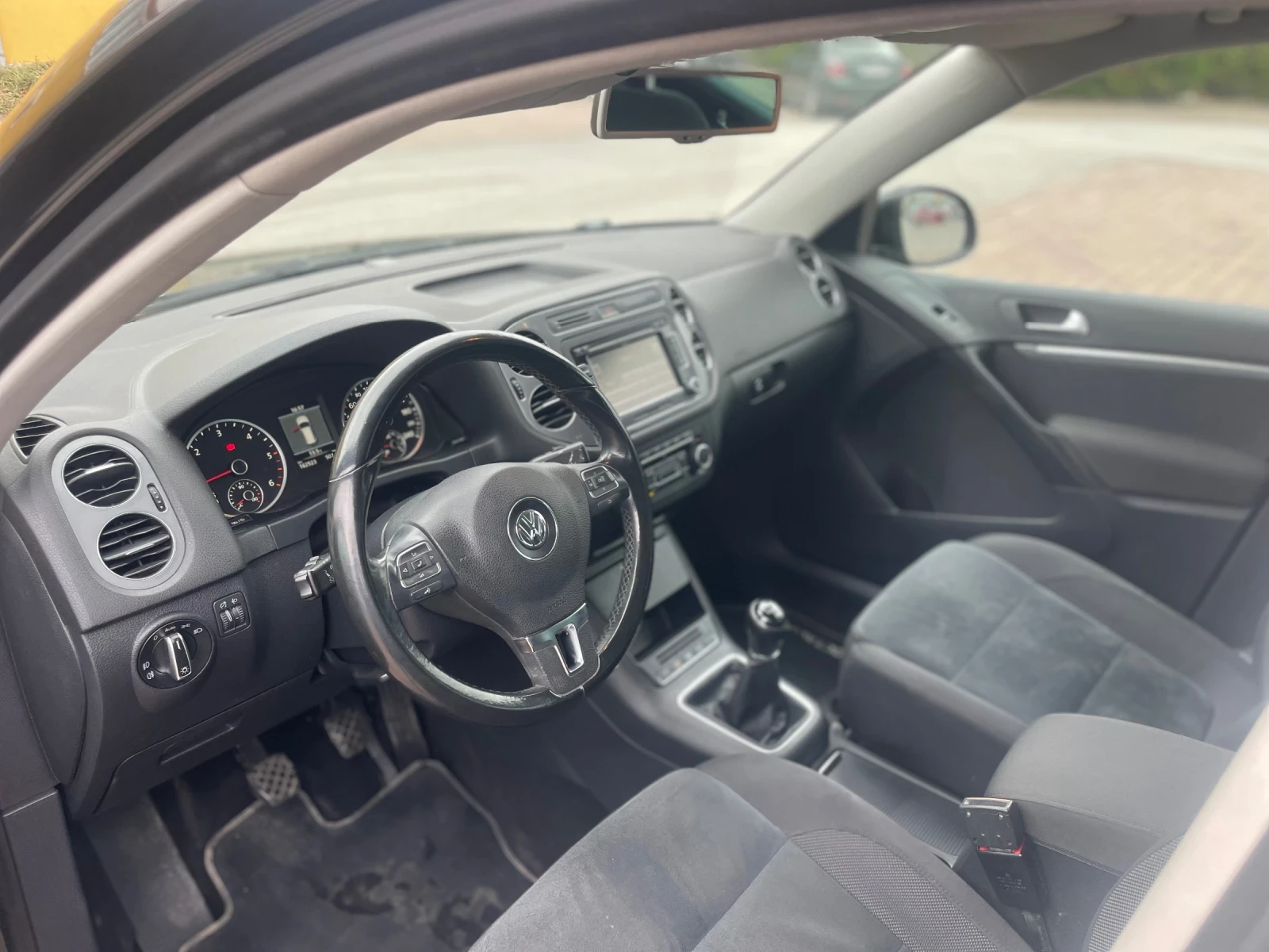 VW Tiguan 2.0TDI - изображение 7