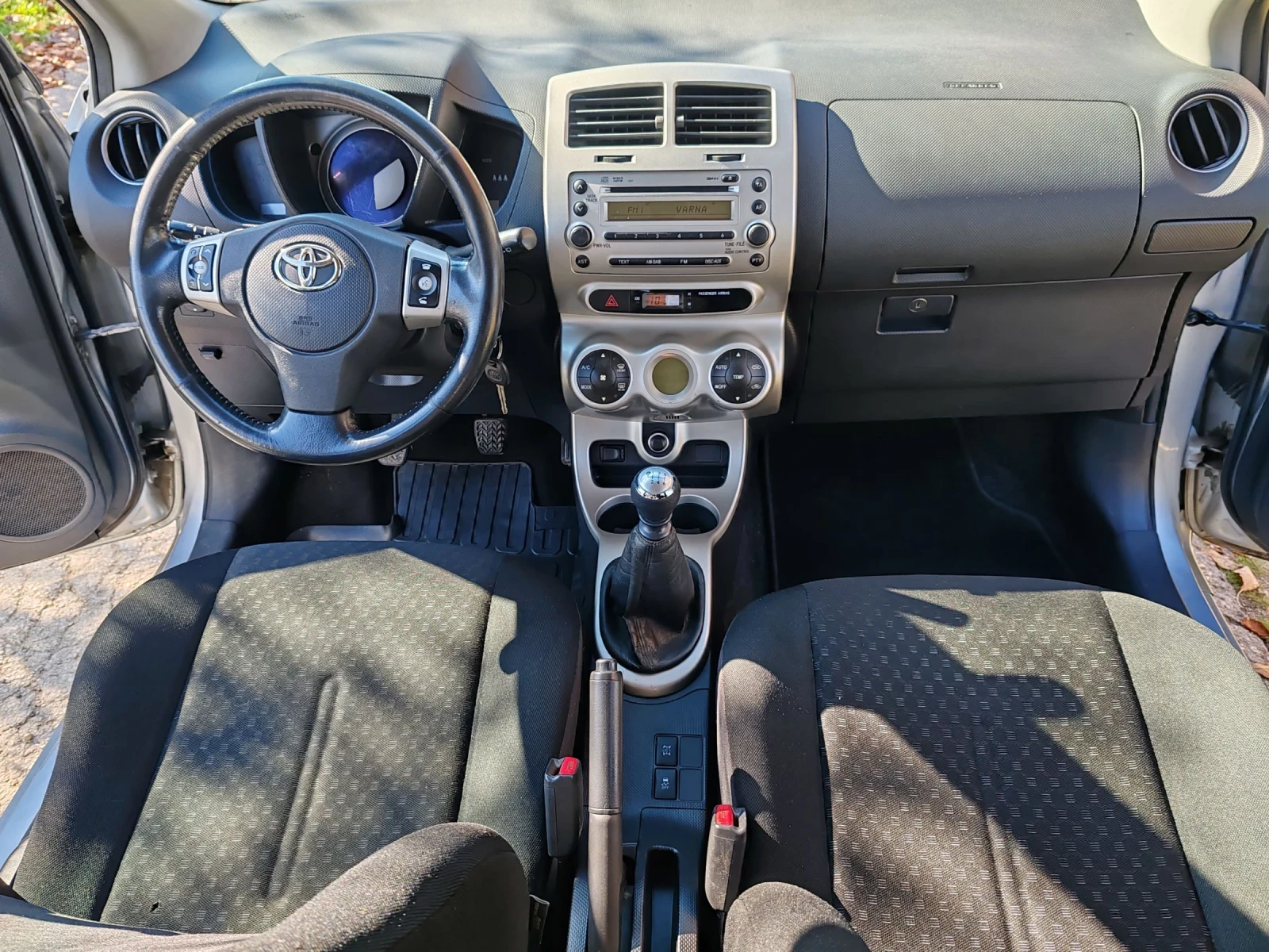 Toyota Urban Cruiser 1.4 D4D 4x4  | Mobile.bg — изображение 11