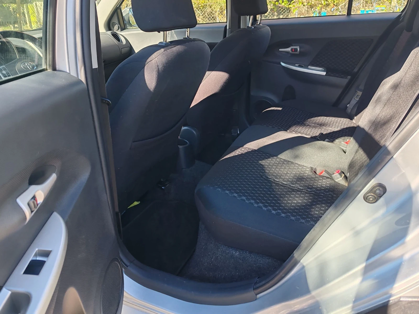 Toyota Urban Cruiser 1.4 D4D 4x4  - изображение 8