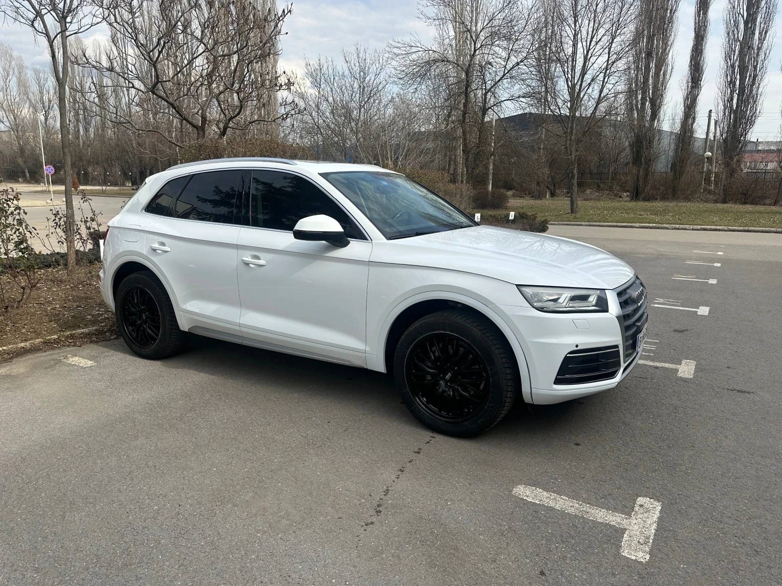 Audi Q5 2.0 TFSI, Quattro, sLine, Panorama, снимка 4 - Автомобили и джипове - 53694352