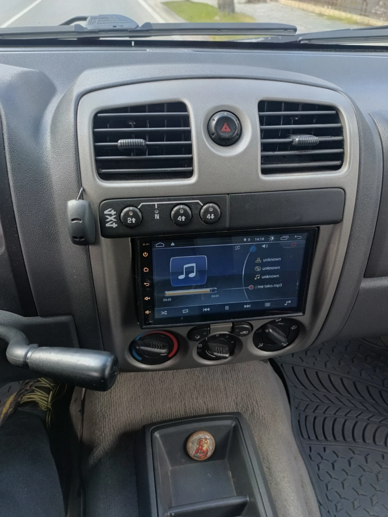 Chevrolet Colorado 3.5 Vortec, снимка 12 - Автомобили и джипове - 54128318