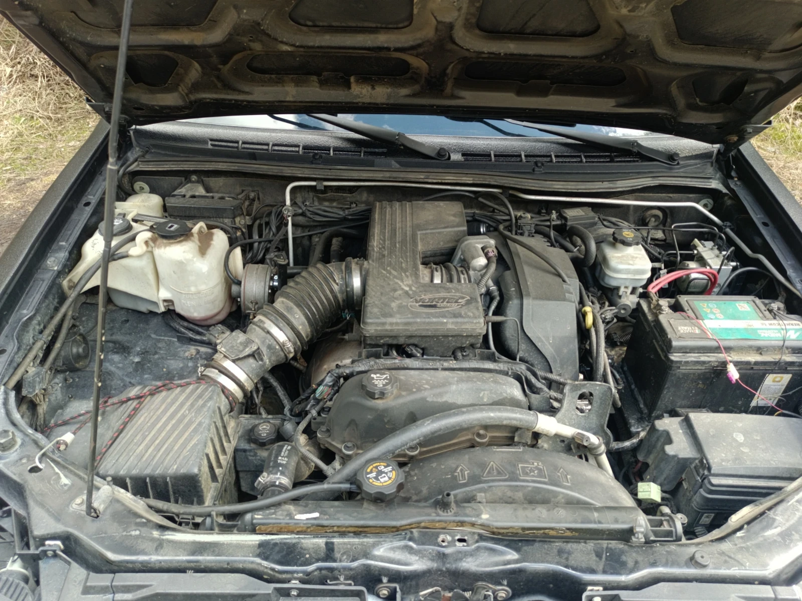 Chevrolet Colorado 3.5 Vortec, снимка 14 - Автомобили и джипове - 54128318